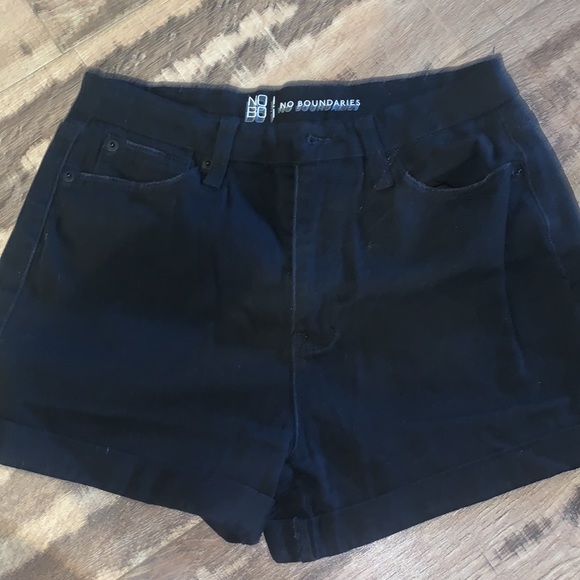 two pack of black and white jean shorts - Picture 2 of 6